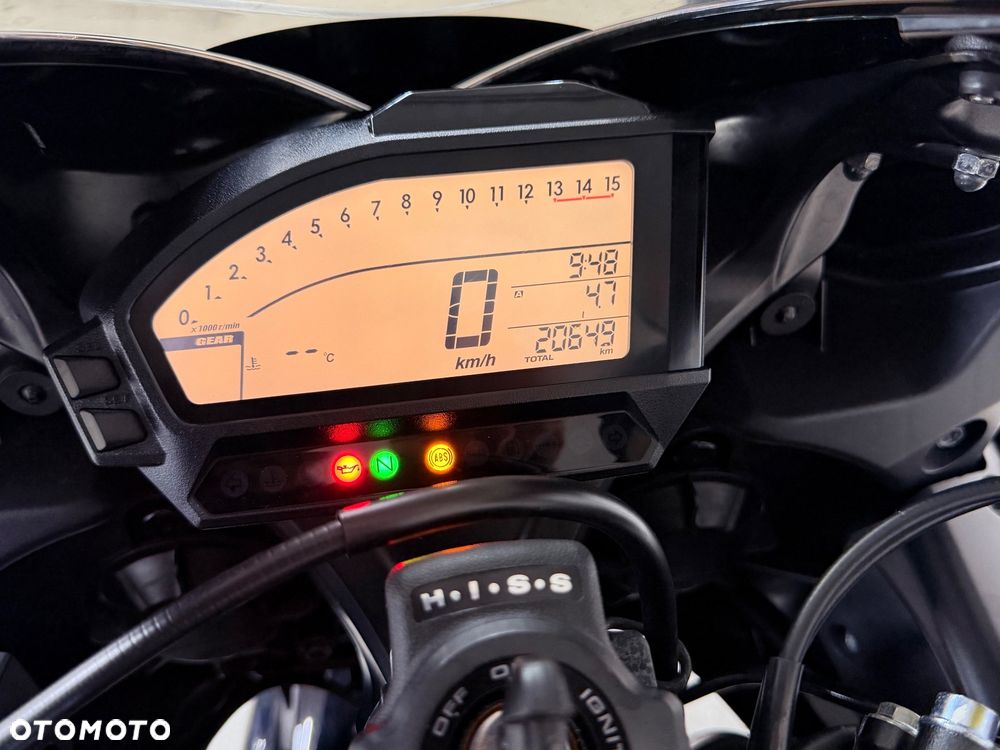 Honda CBR - 11