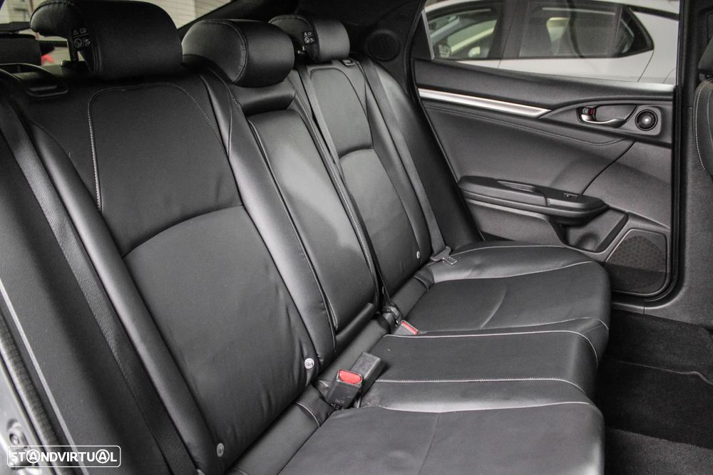 Honda Civic 1.0 i-VTEC Executive Premium - 16