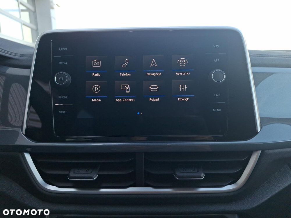 Volkswagen T-Roc - 35