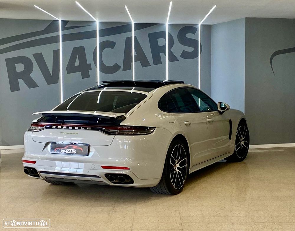 Porsche Panamera 4 E-Hybrid - 13