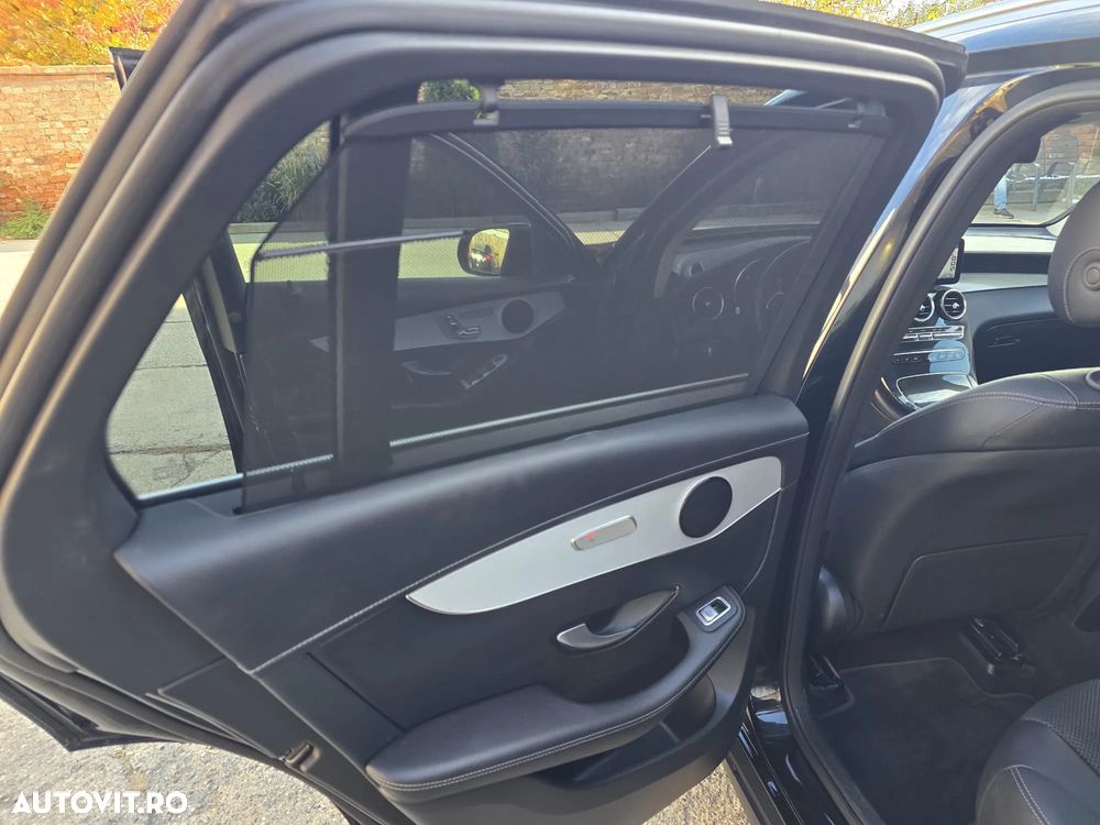 Mercedes-Benz GLC - 25