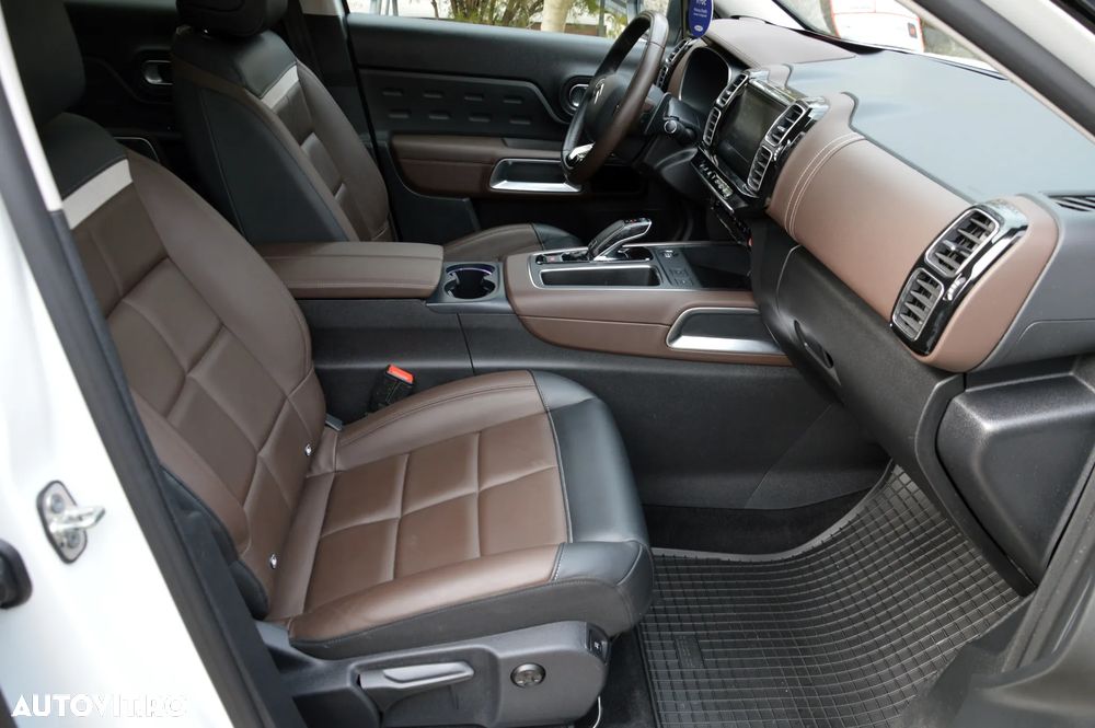 Citroën C5 Aircross 1.6 PureTech S&S EAT8 Shine - 28