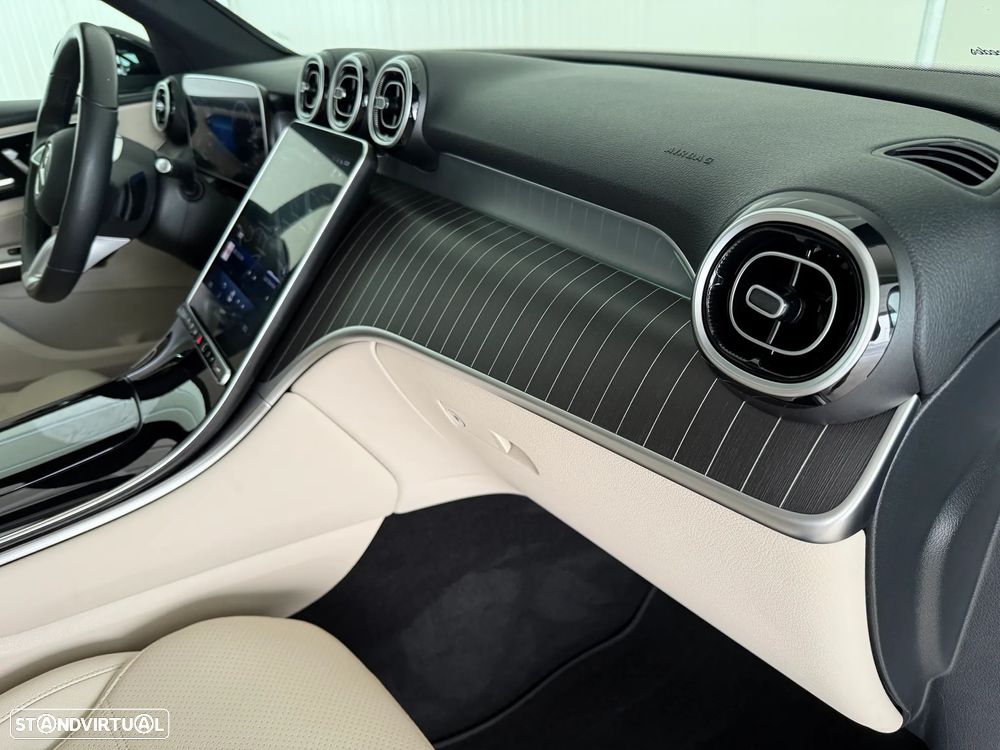 Mercedes-Benz GLC 300 e 4Matic 9G-TRONIC Avantgarde Advanced - 53