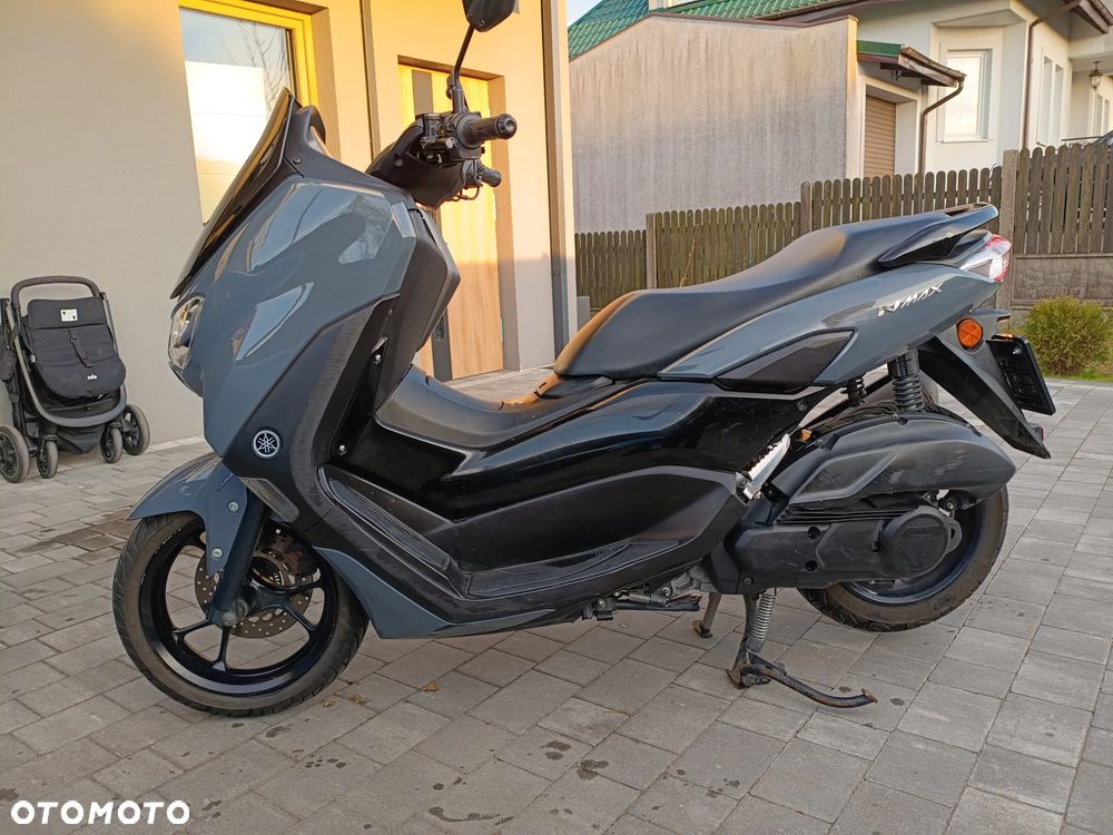 Yamaha NMAX - 3