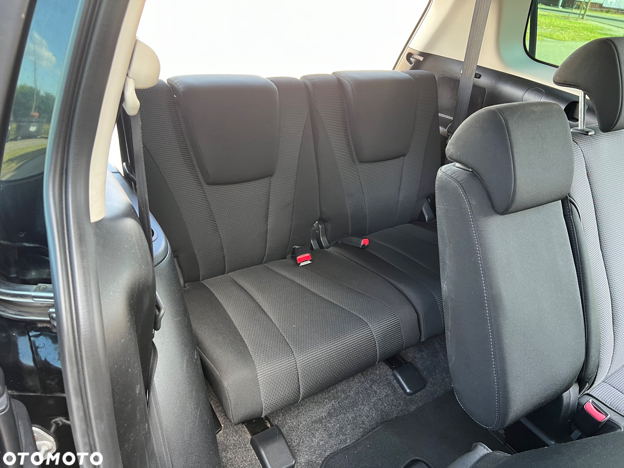 Mazda 5 1.8 Exclusive + - 28