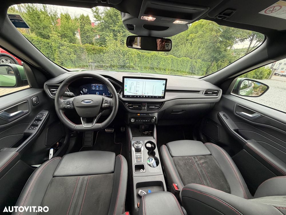 Ford Kuga 1.5 EcoBoost A8 FWD ST-Line X - 3