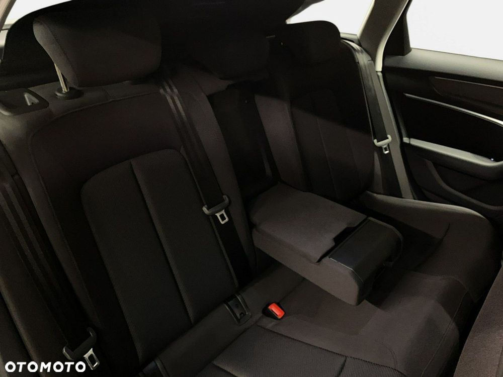 Audi A6 Avant - 18