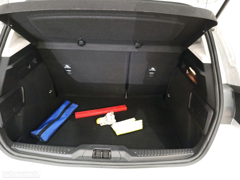 Ford Focus 1.5 TDCi ECOBlue Business Aut. - 9