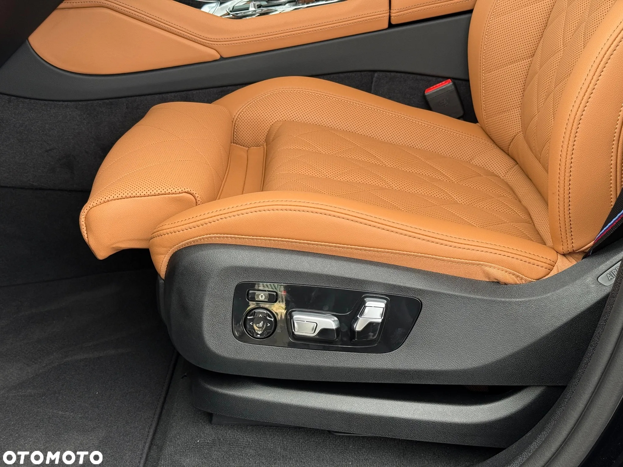 BMW X6 xDrive40i - 18
