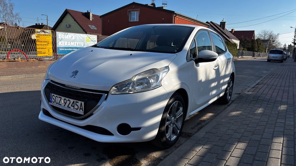 Peugeot 208 1.4 HDi Active - 1