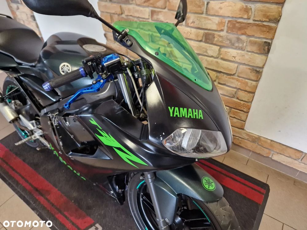 Yamaha TZR - 21