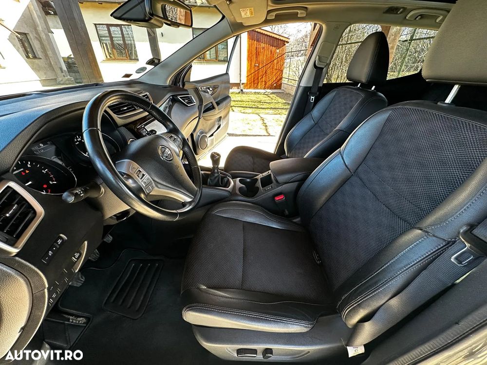 Nissan Qashqai 1.6 DCI ALL-MODE 4x4i TEKNA - 12