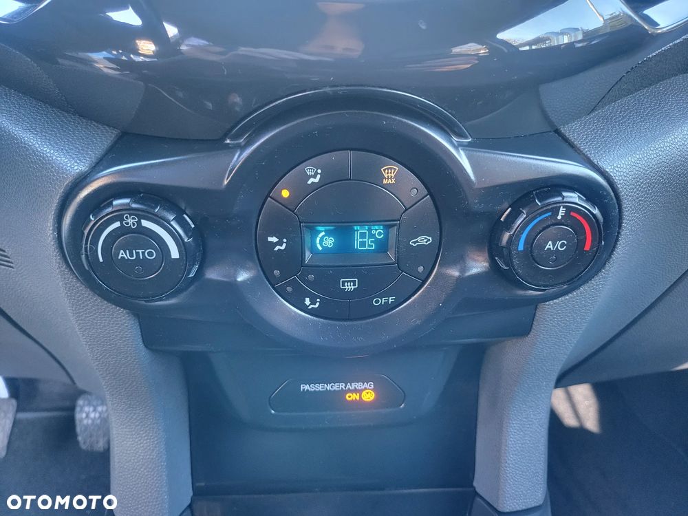 Ford EcoSport - 28