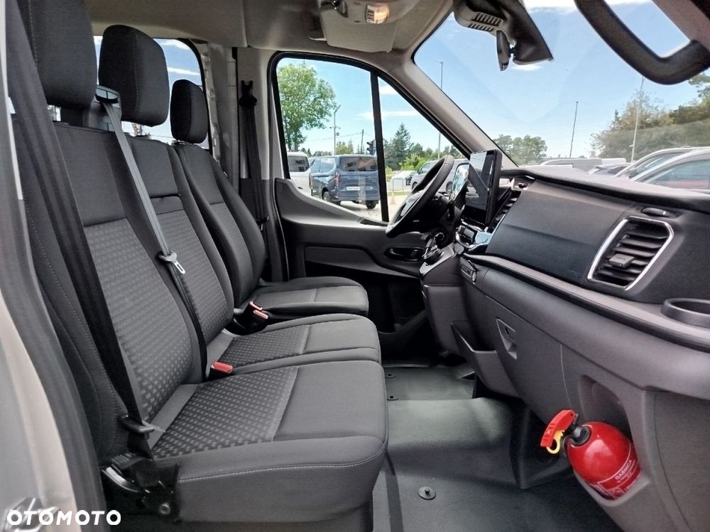 Ford Transit - 20