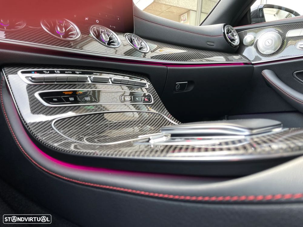 Mercedes-Benz E 53 AMG 4Matic+ - 36