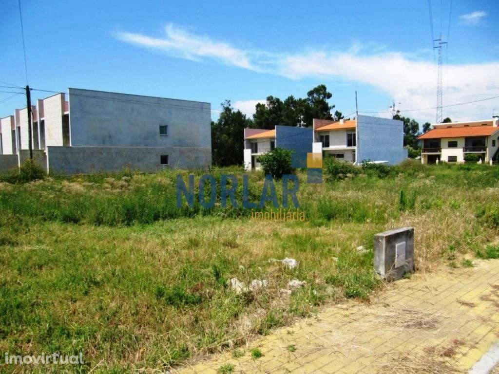 Lote Gaveto em Oleiros - Vila Verde - Grande imagem: 4/5