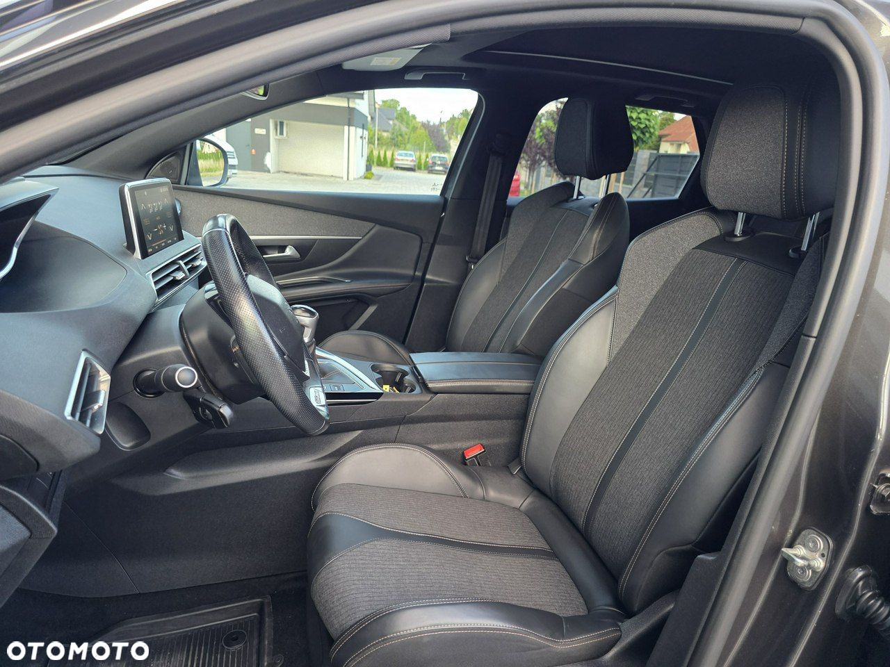 Peugeot 3008 - 9