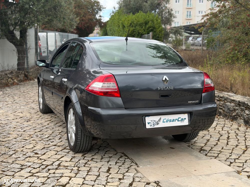 Renault Mégane 1.5 dCi Privilège Luxe - 5
