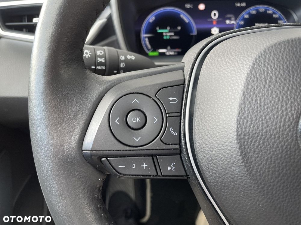 Toyota Corolla 1.8 Hybrid Comfort - 26