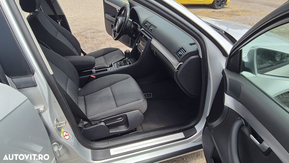 Audi A4 Avant 2.0 TDI DPF - 9