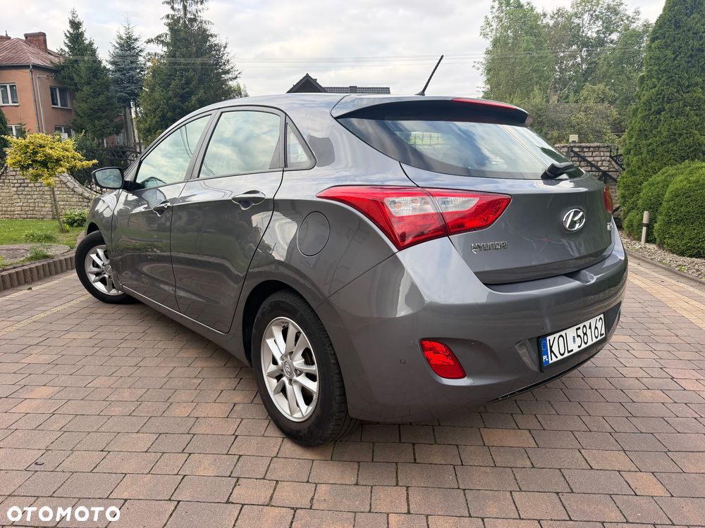 Hyundai i30 i30cw 1.6 Automatik Trend - 5