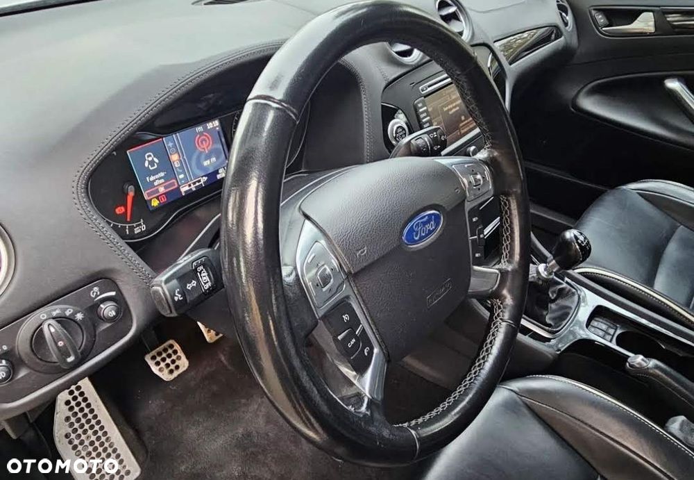 Ford Mondeo 1.6 T Titanium - 4