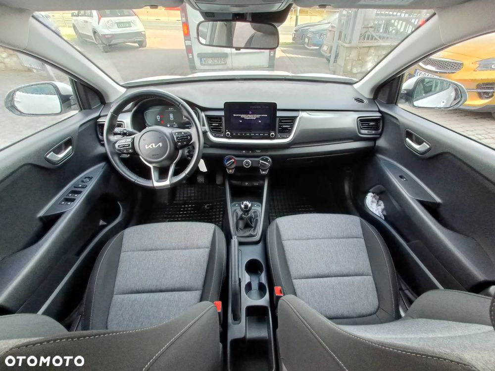 Kia Stonic 1.2 M - 10