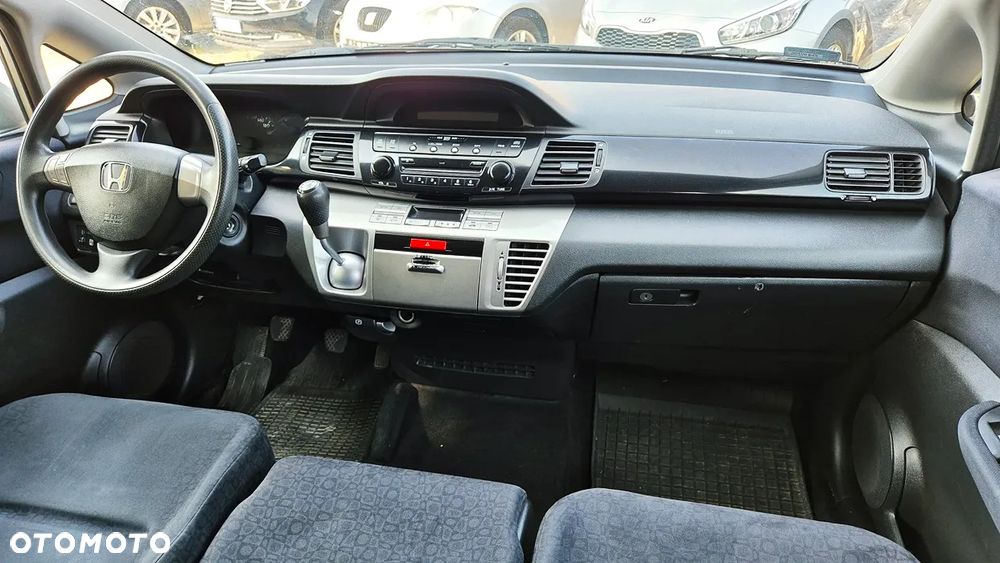 Honda FR-V 1.7 Comfort - 33