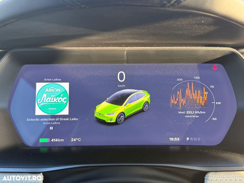 Tesla Model X - 29