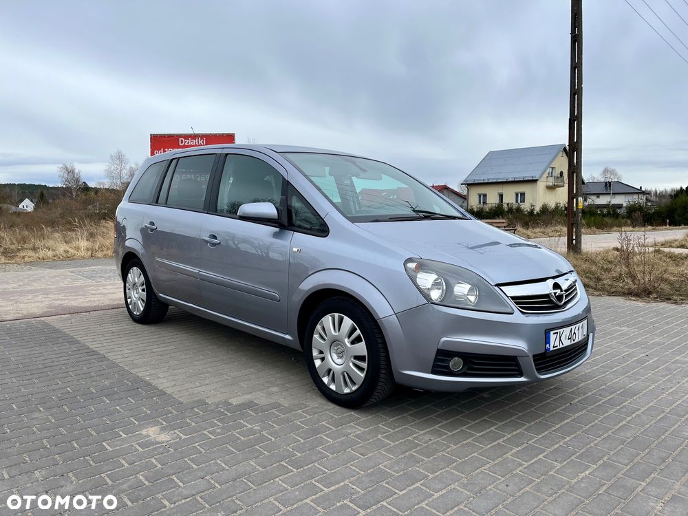 Opel Zafira 1.8 Easytronic Family Plus - 1