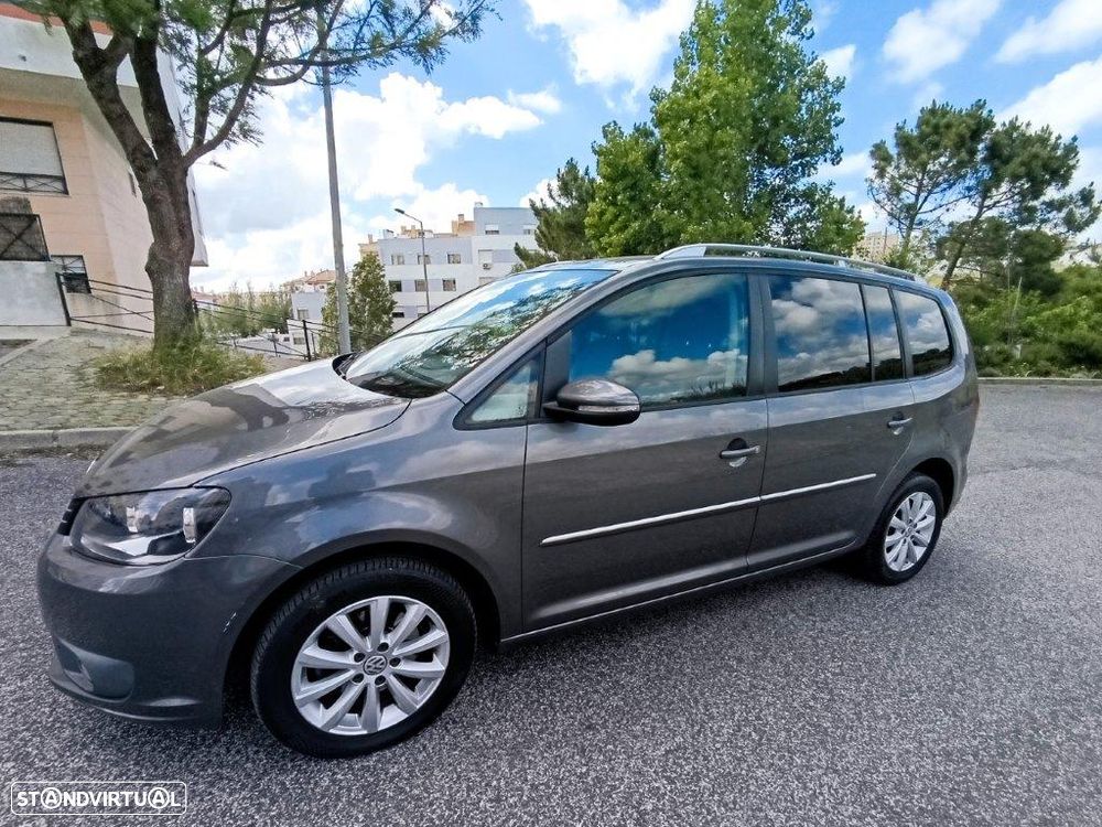 VW Touran 1.6 TDI Blue.Trendline 7L - 6