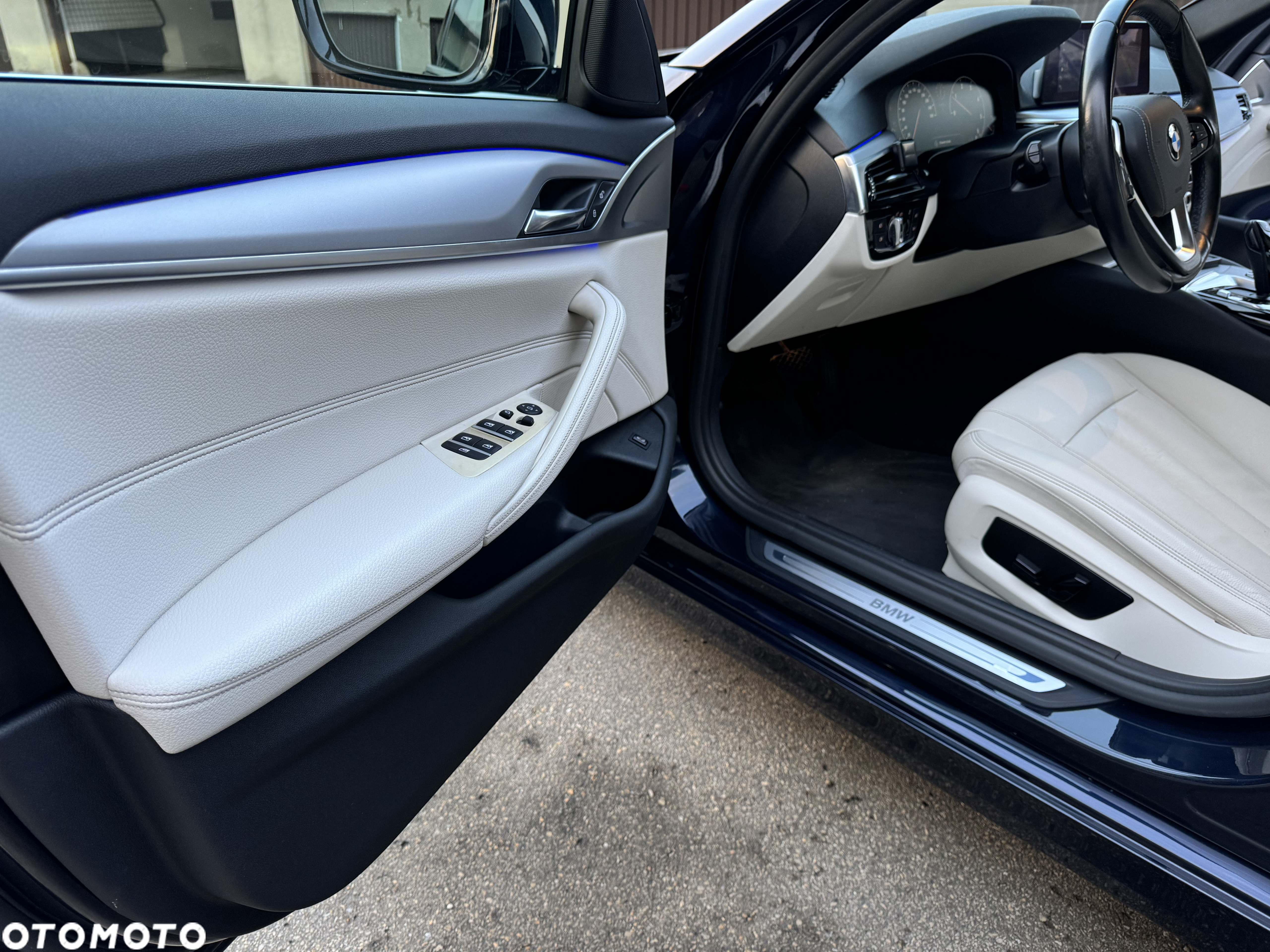 BMW Seria 5 520d - 13