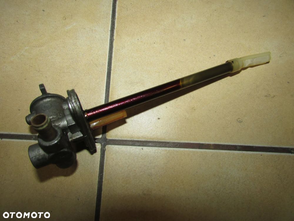 KTM 625 SMC nie 640 kranik kran paliwa - 1