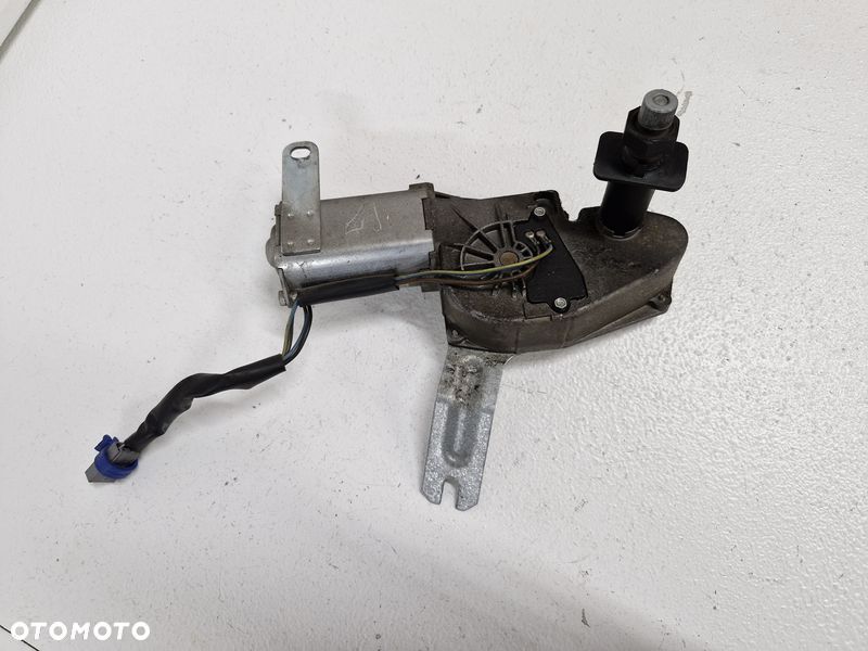 FIAT PANDA I 1 81-03 SILNICZEK WYCIERACZKI TYŁ KLAPY BAGAŻNIKA 12V-A563 - 1