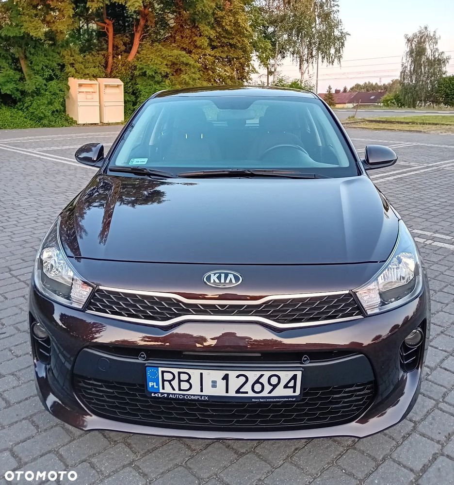 Kia Rio 1.2 L - 36
