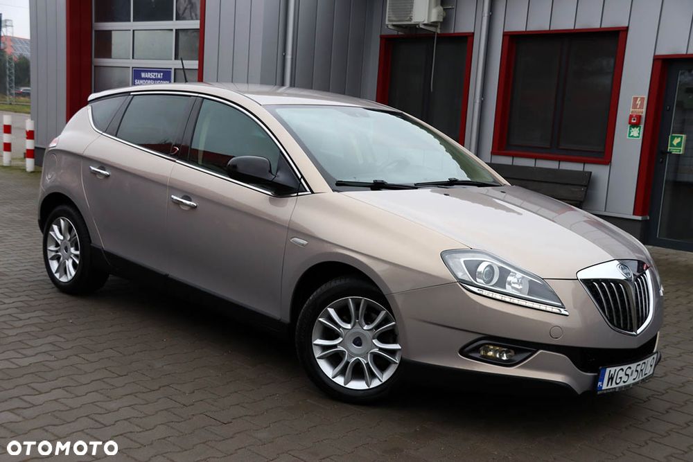 Lancia Delta 1.4 T-Jet 16v Argento - 13