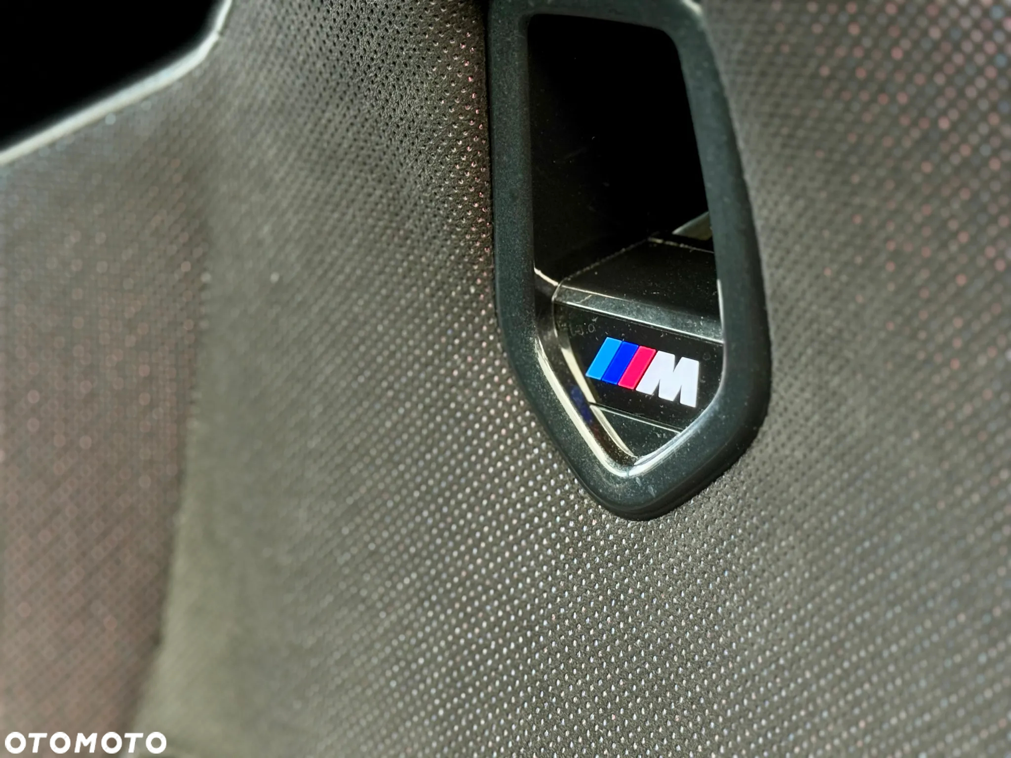 BMW iX1 xDrive30 66.5kWh M Sport - 19