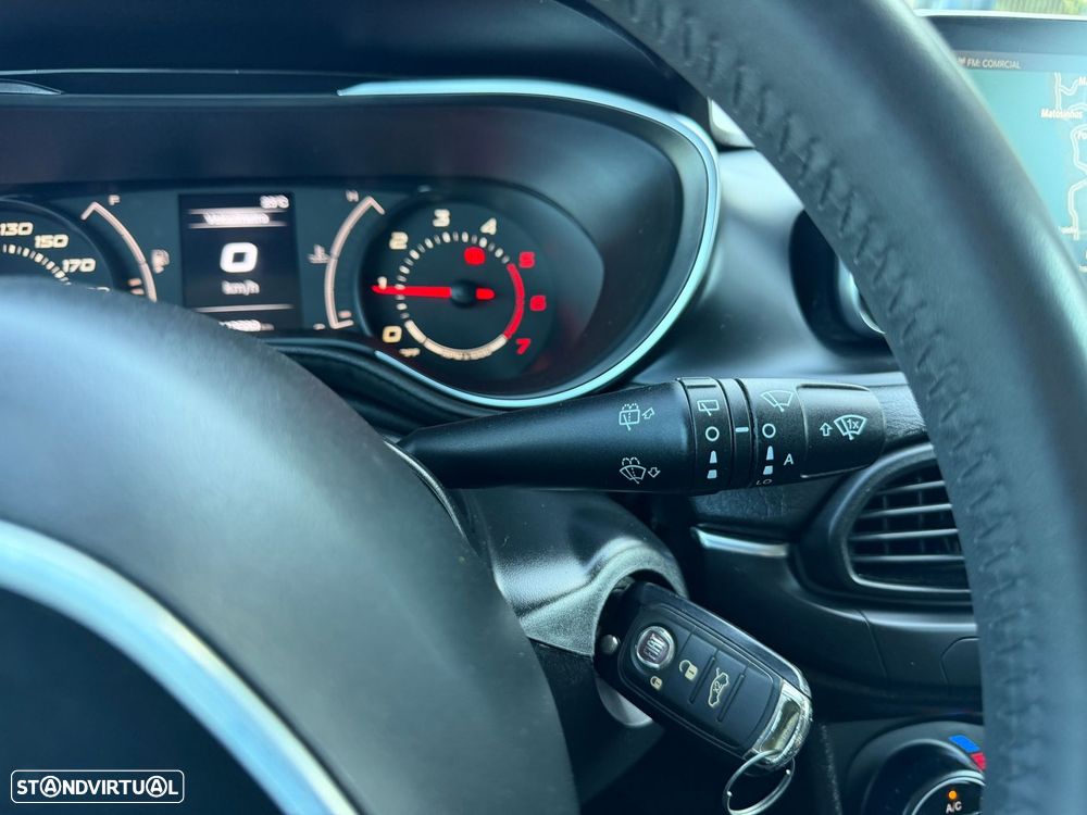 Fiat Tipo Station Wagon 1.3 M-Jet Lounge - 20