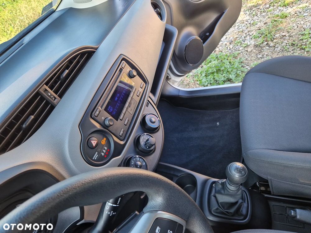 Toyota Yaris 1.5 Active - 19