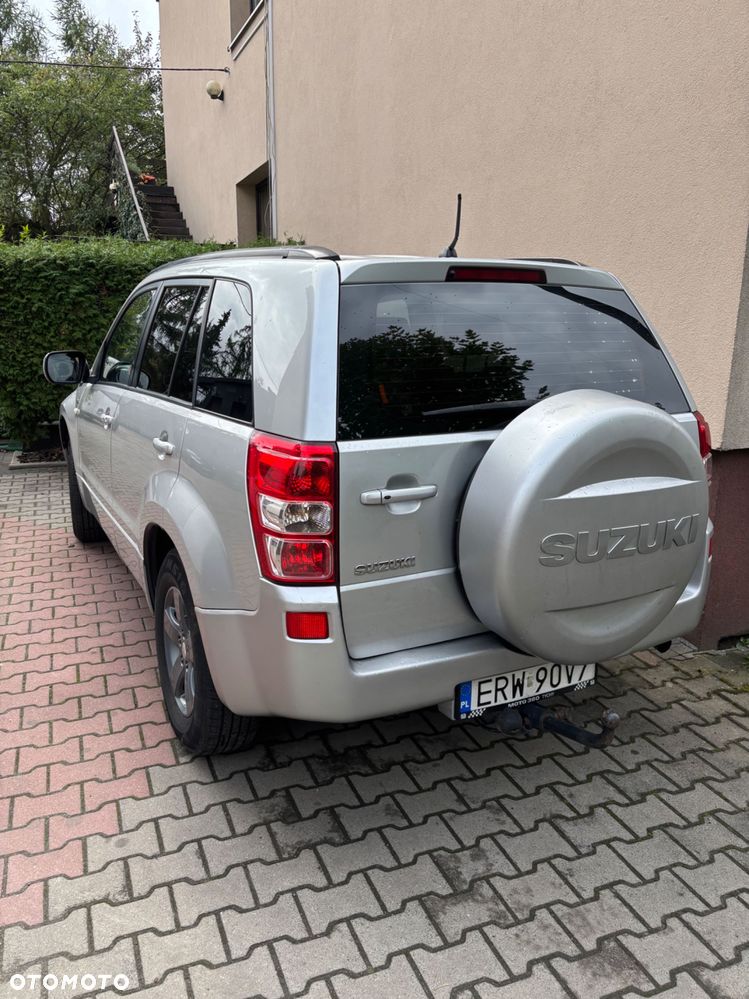 Suzuki Grand Vitara - 2