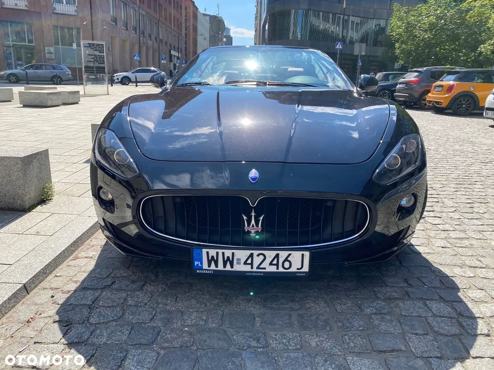 Maserati GranCabrio Sport - 12