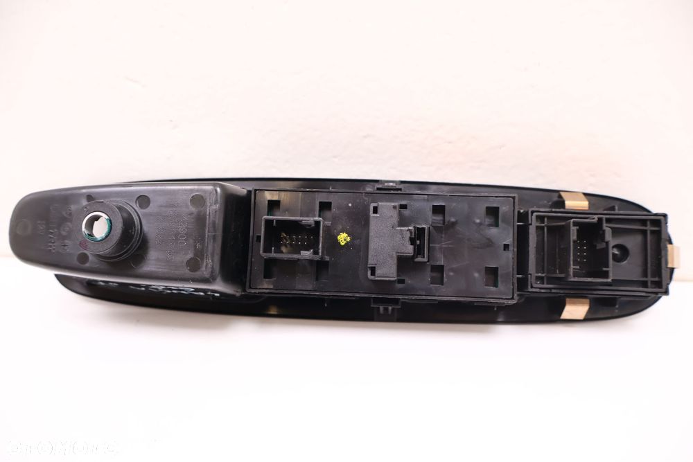LANCIA YPSILON PRZEŁĄCZNIK PANEL SZYB LEWY PRZÓD 735531346 - 4