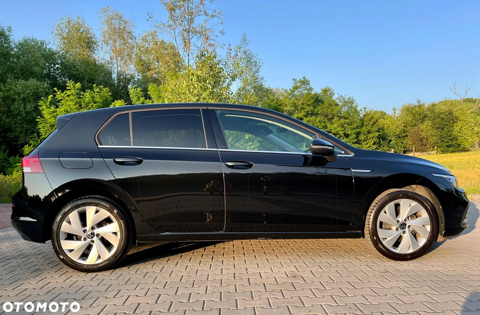 Volkswagen Golf VIII 1.5 TSI EVO Style - 5