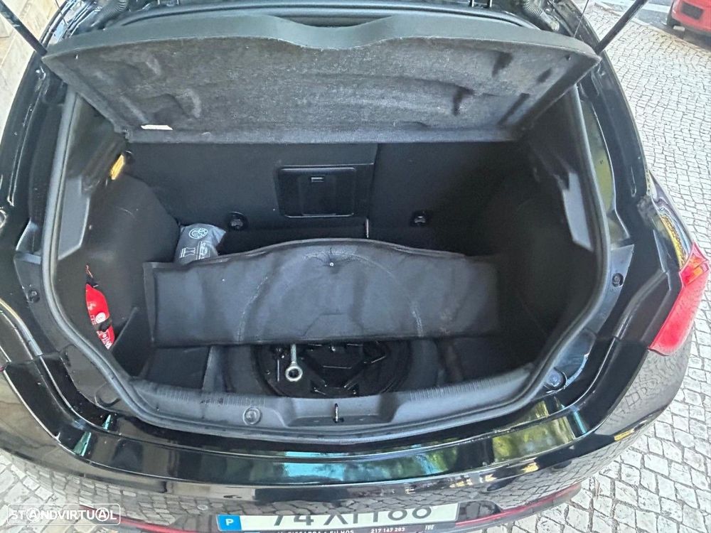 Alfa Romeo Giulietta 1.6 JTDm Super - 11