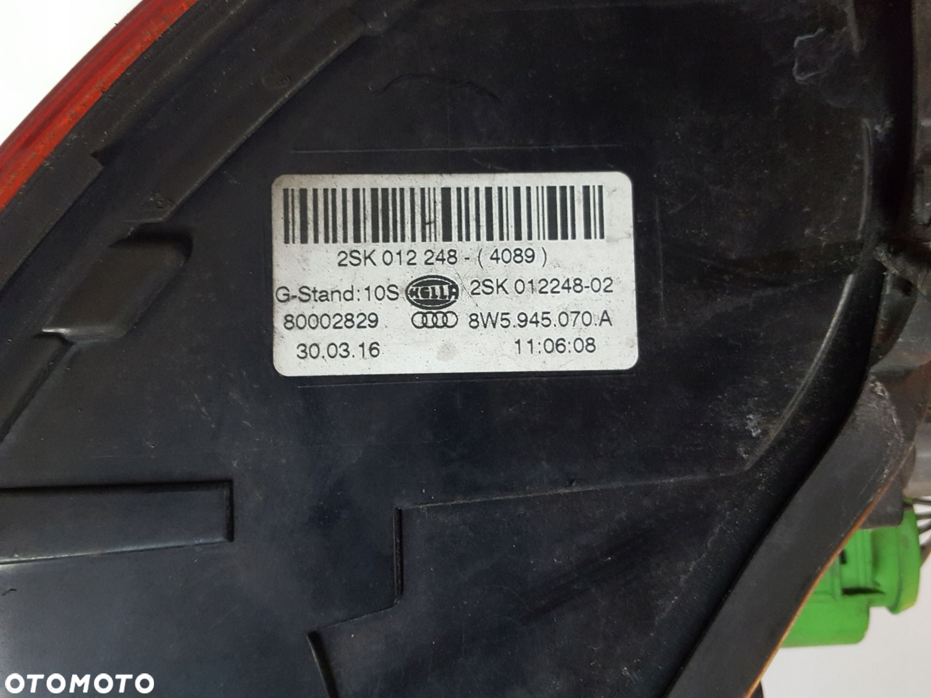 AUDI A4 B9 8W 15-18r SEDAN LAMPA PRAWA TYŁ - 5