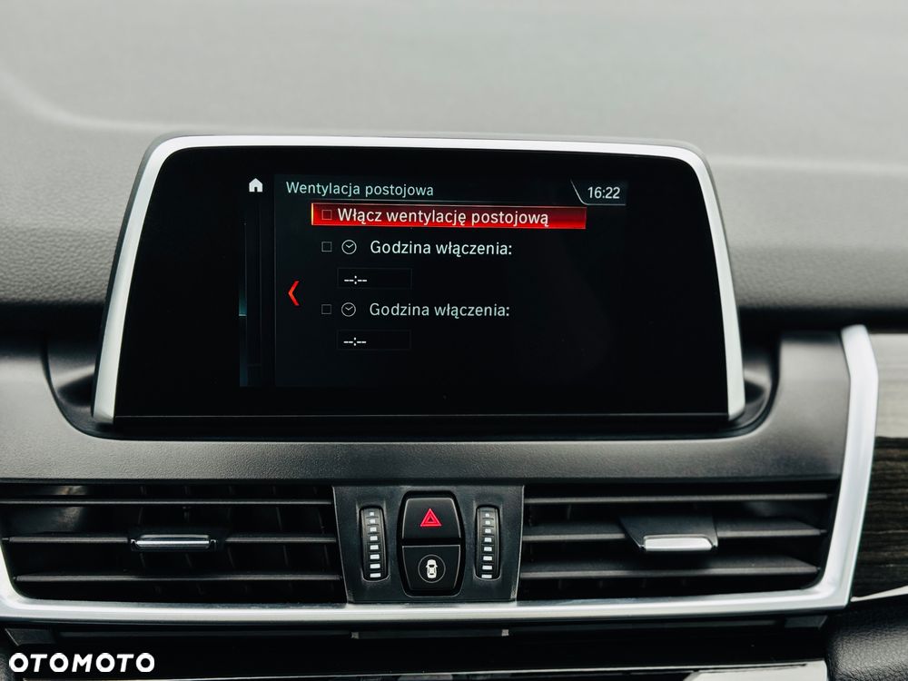 BMW Seria 2 218d Sport-Aut Luxury Line - 35