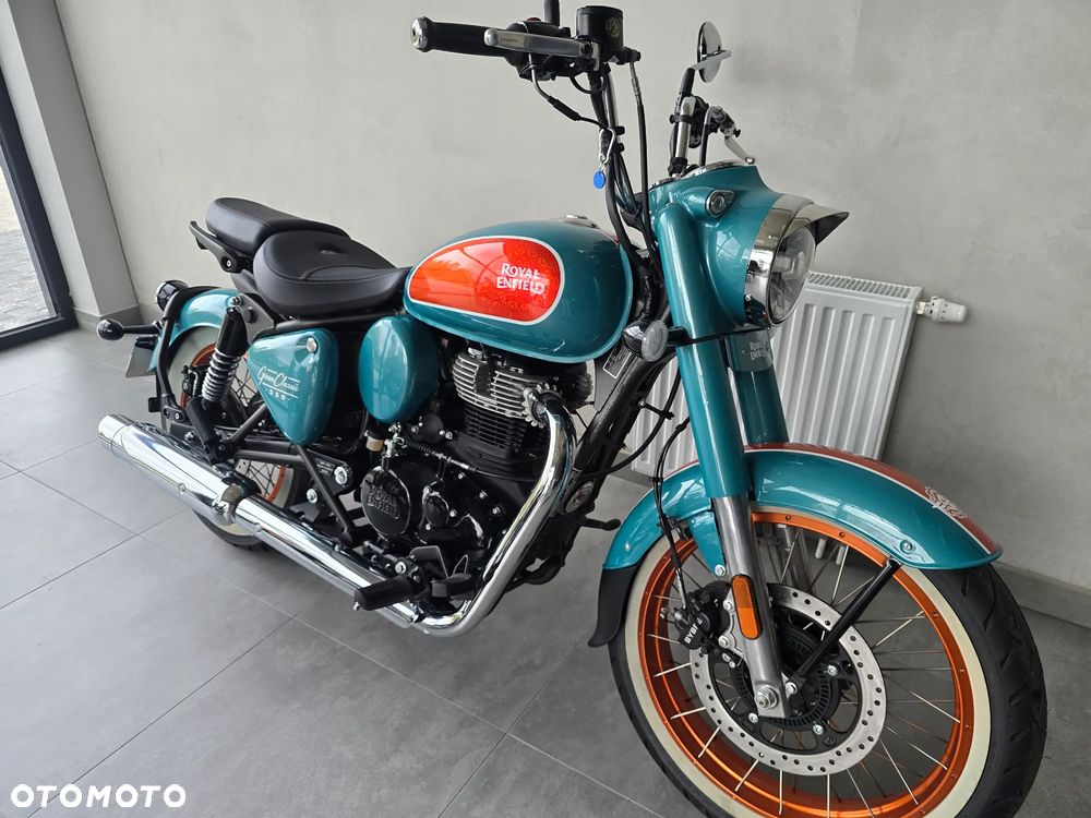 Royal Enfield Classic - 27