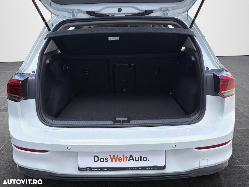 Volkswagen Golf - 12