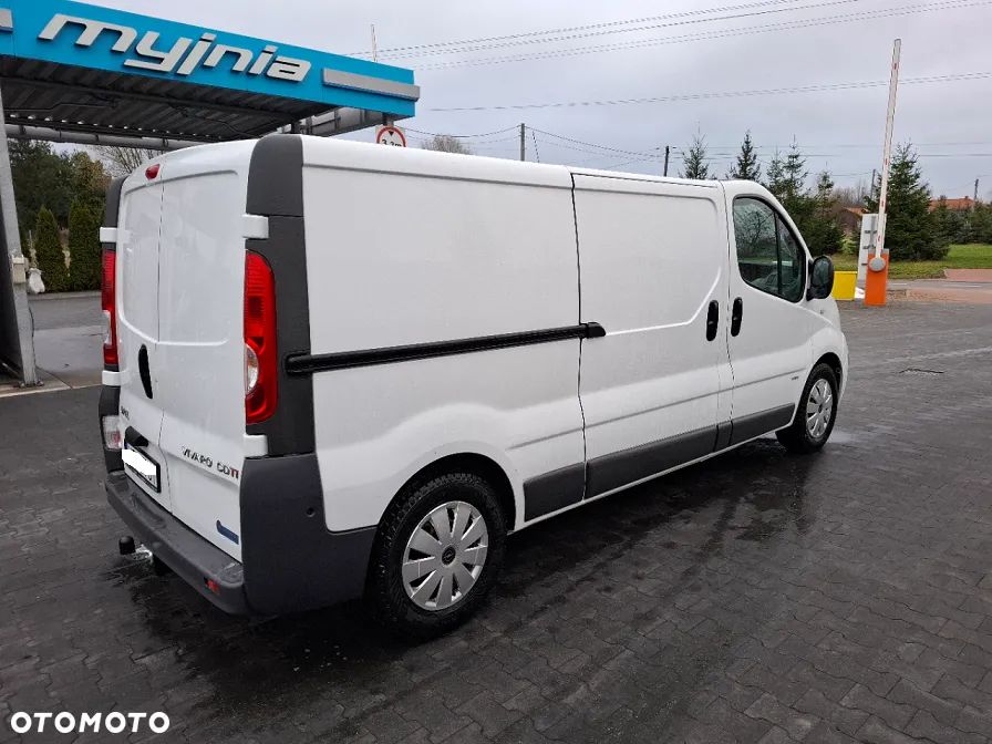 Opel Vivaro - 9