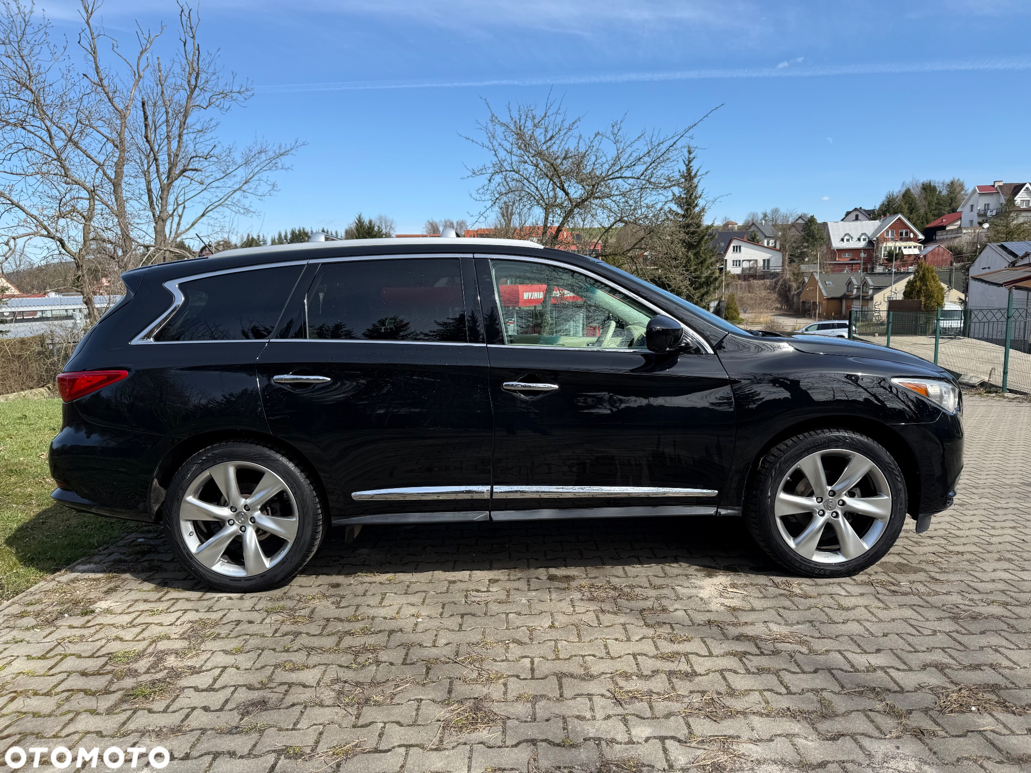 Infiniti QX60 - 4